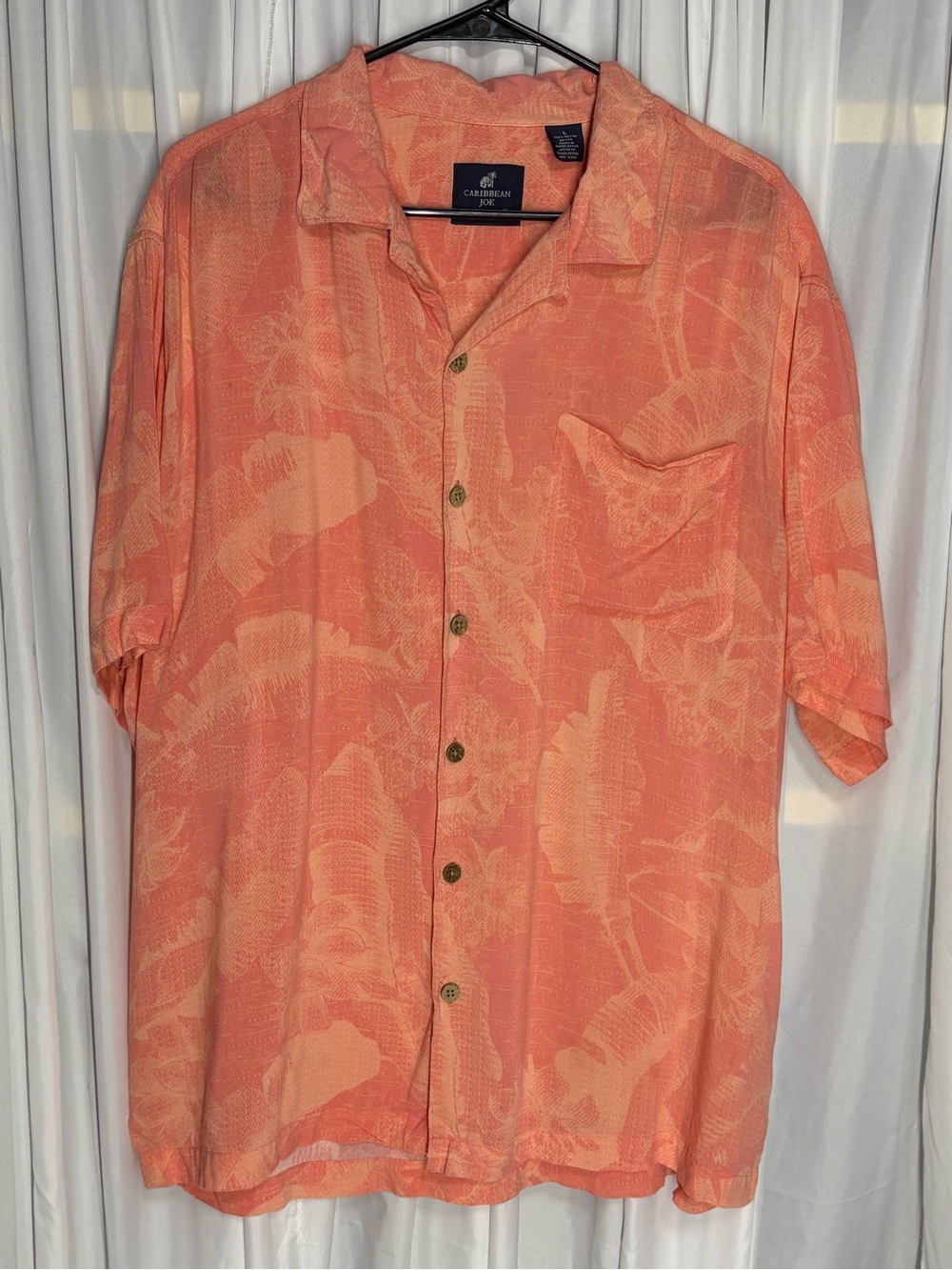 Caribbean Joe Men’s L Shirt Short Sleeve Coral/Salmon Button Up 100% Rayon